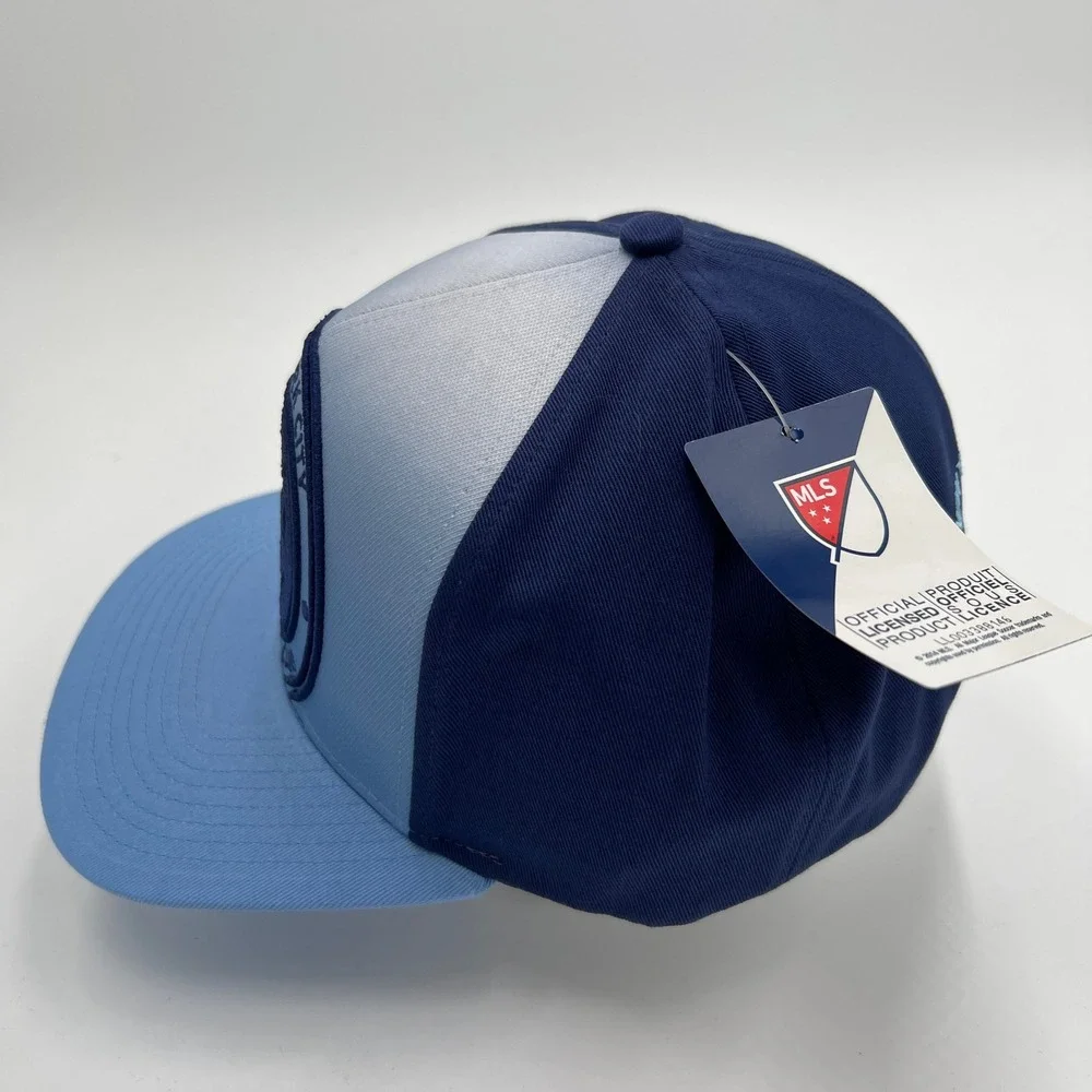MLS New York City FC NYCFC Snapback Hat Navy Light Blue Flat Bill‎ OSFA NWT